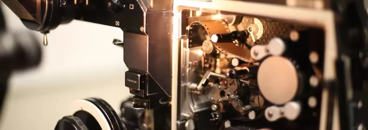 Loading a Panavision Platinum